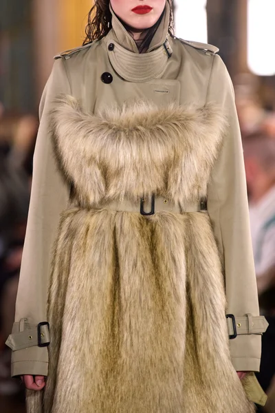 Look 63
